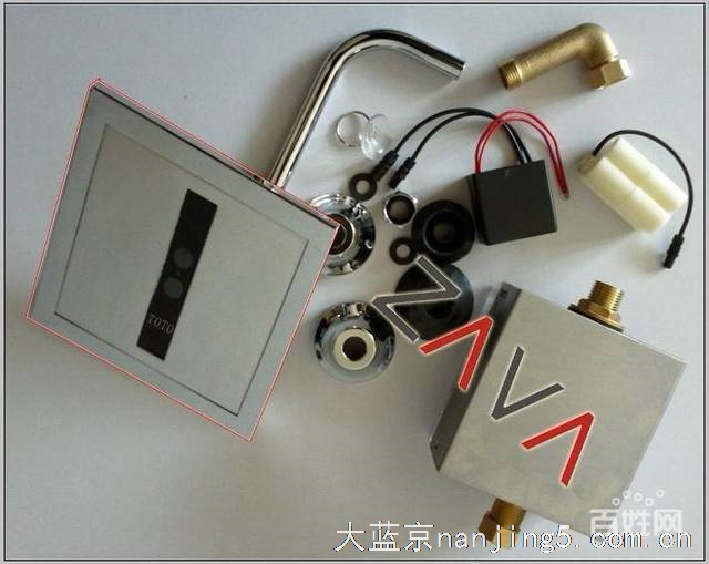 南京江浦感应器小便池漏水维修更换电磁阀水不停维修