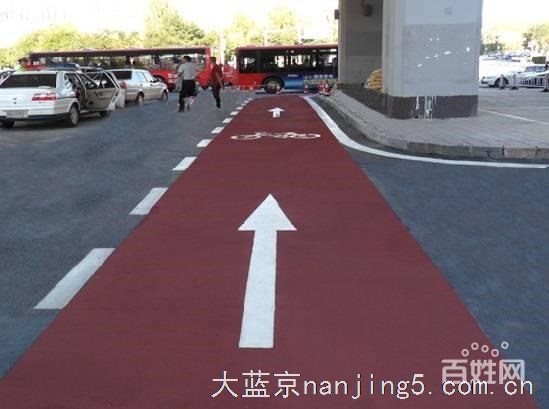 彩色防滑路面多少钱,南京彩色防滑路面施工电话多少?