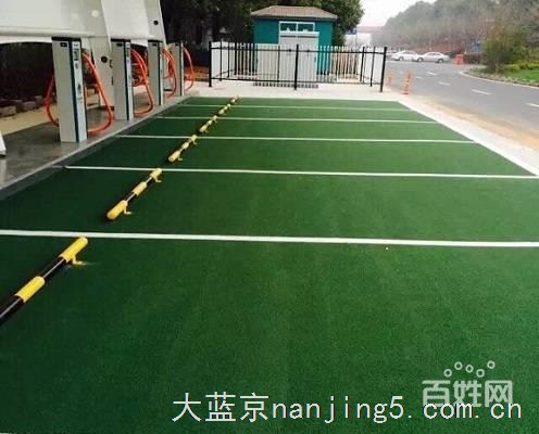 彩色沥青防滑薄层涂装施工,南京彩色陶瓷颗粒路面