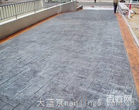 压花地面材料_路面压模地坪_报价咨询南京拓彩地坪