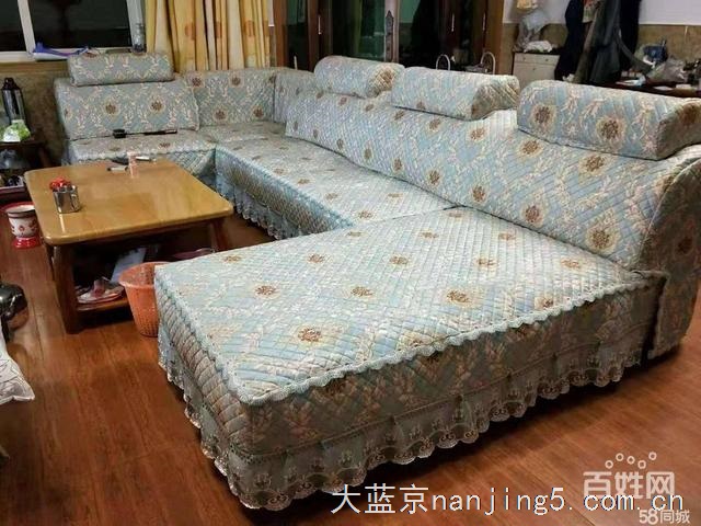 南京窗帘厂家直销。办公室百叶帘卷帘,出租房窗帘,轨