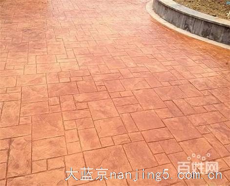 自行车彩色防滑路面施工,南京混凝土压模地面量大从优