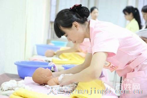 南京育婴师培训班2江宁哪里学育婴员培训