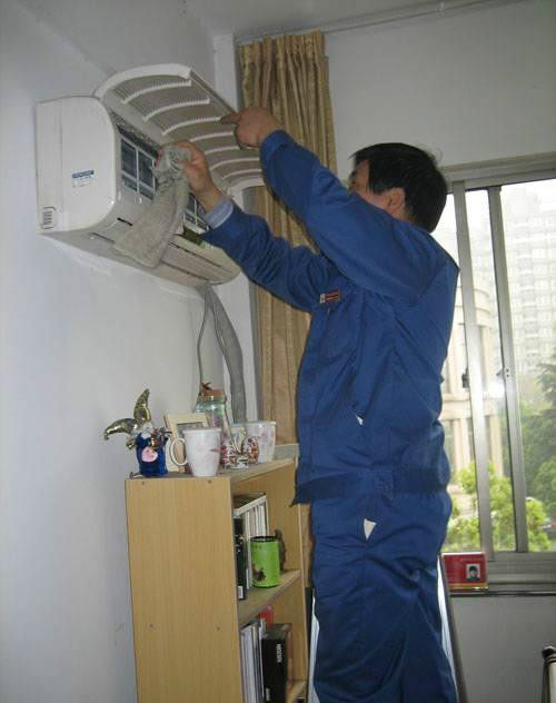 南京开利空调维修,约克空调维修24小时故障报修电话