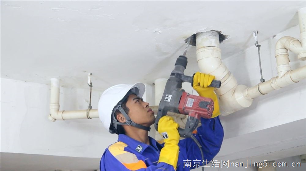 专业维修水管漏水，上下水管维修，暗管漏水维修检测