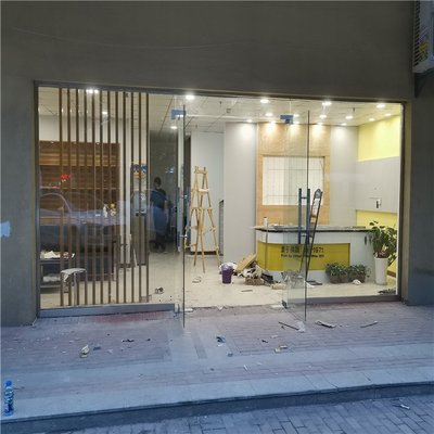 南京自动门维修,感应门维修,更换地弹簧。门禁锁维修,